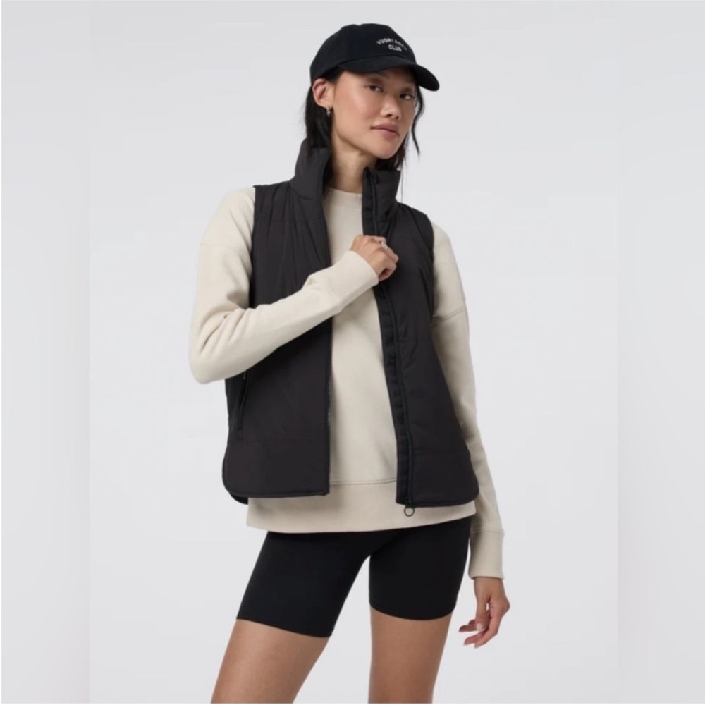Vuori Canyon Insulated Vest in Black